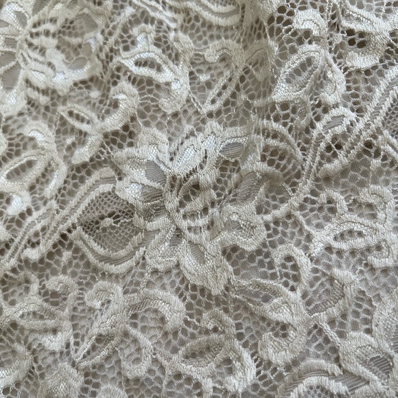 Windsor Lace Bodysuit - Picture 3 of 4